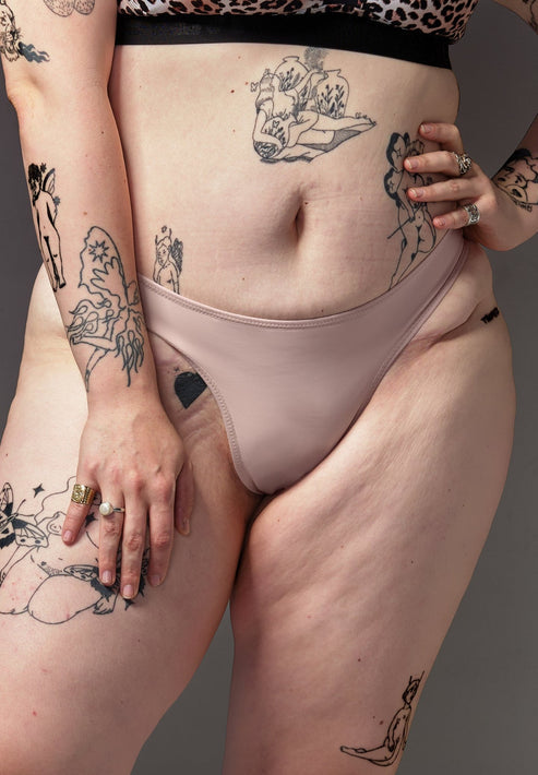 Tucking Thong Extra Strong beige