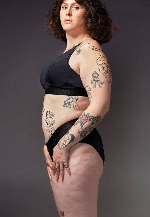 Signature Tucking Bikini Brief black