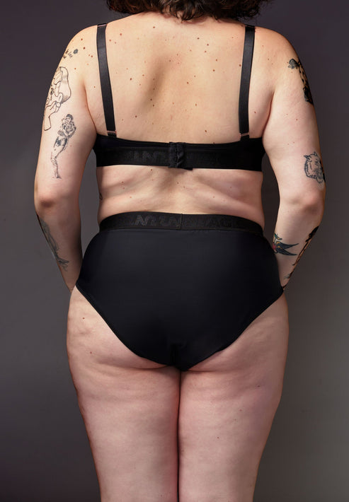 Signature Tucking Bikini Brief black