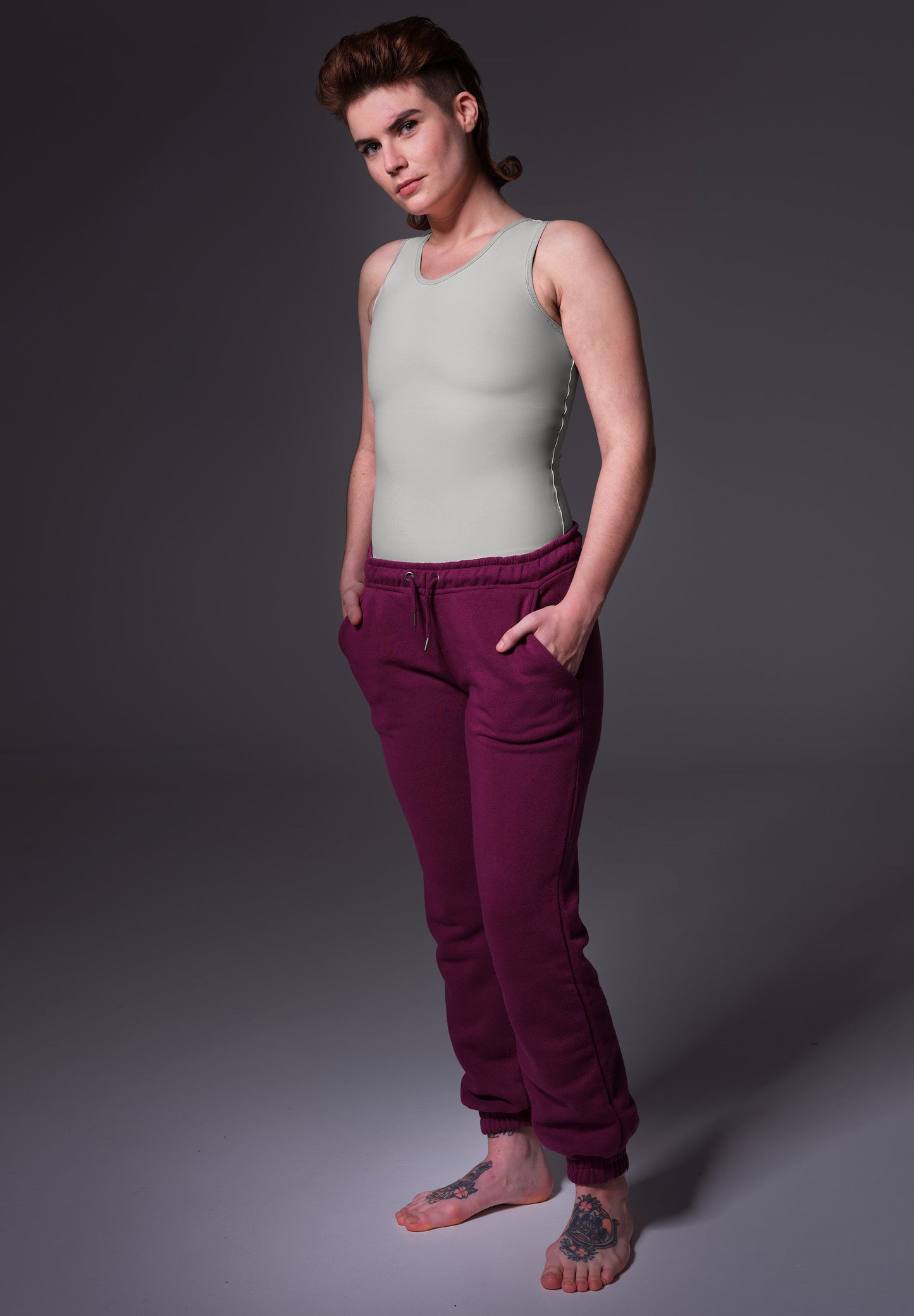 UNTAG FtM Long Shirt chest binder grey trans masc front 1