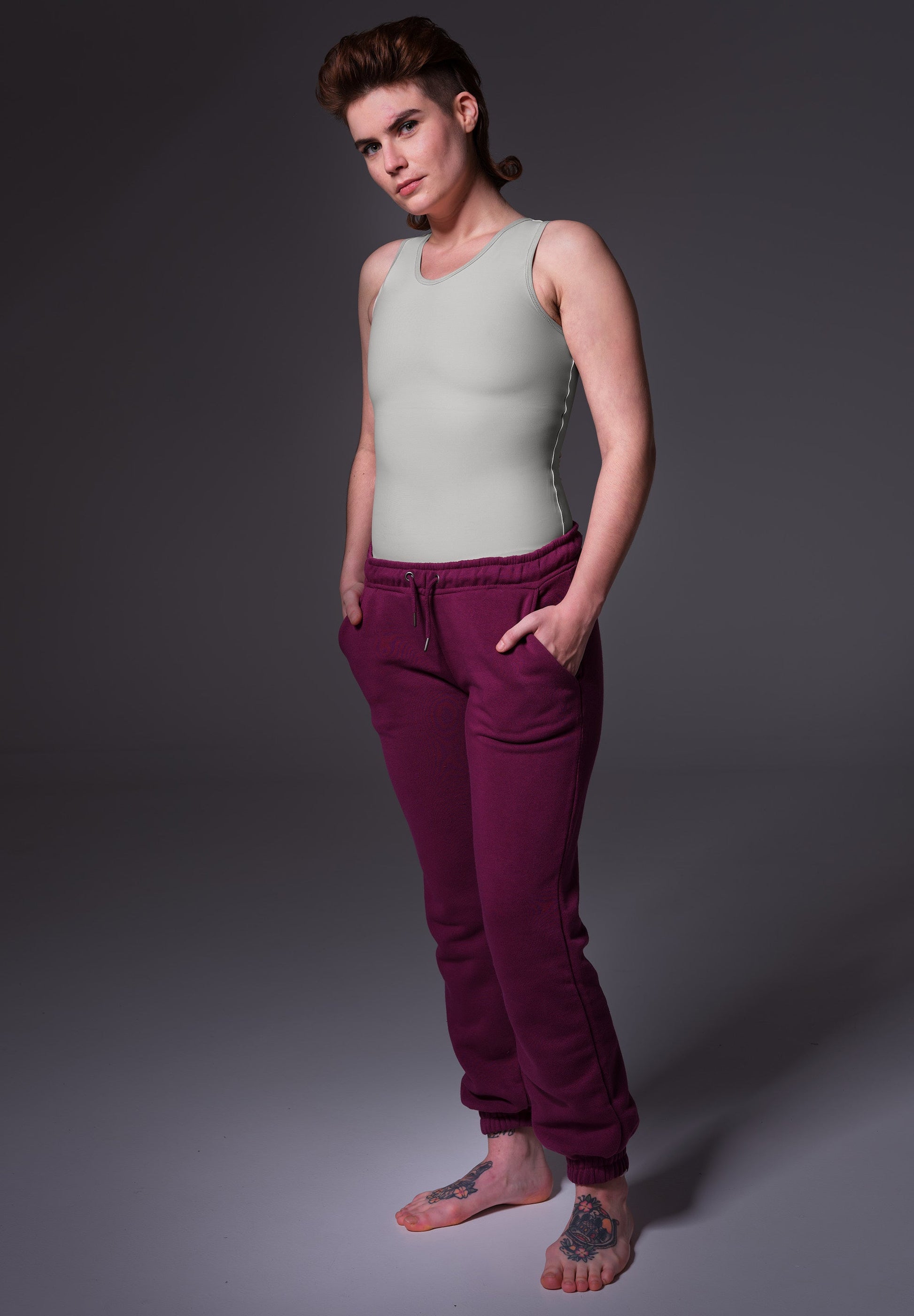 UNTAG FtM Long Shirt chest binder grey trans masc front 1