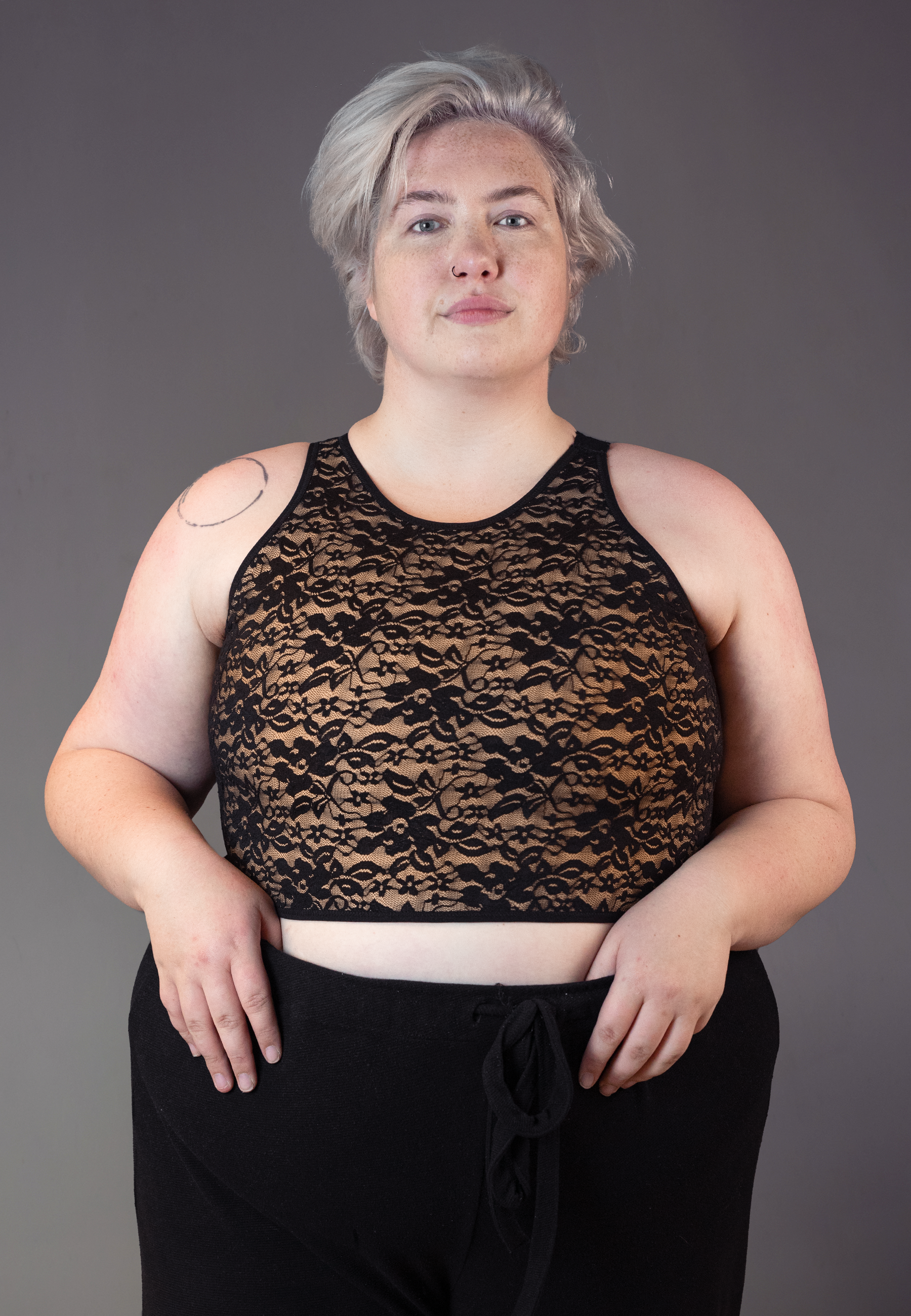 UNTAG short chest binder lace caramel black FTM trans masc non binary front