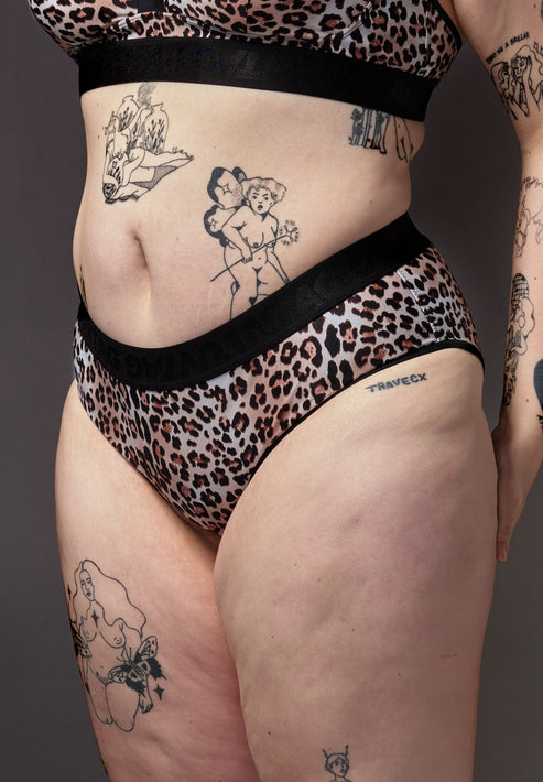 Signature Tucking Bikini Brief leopard