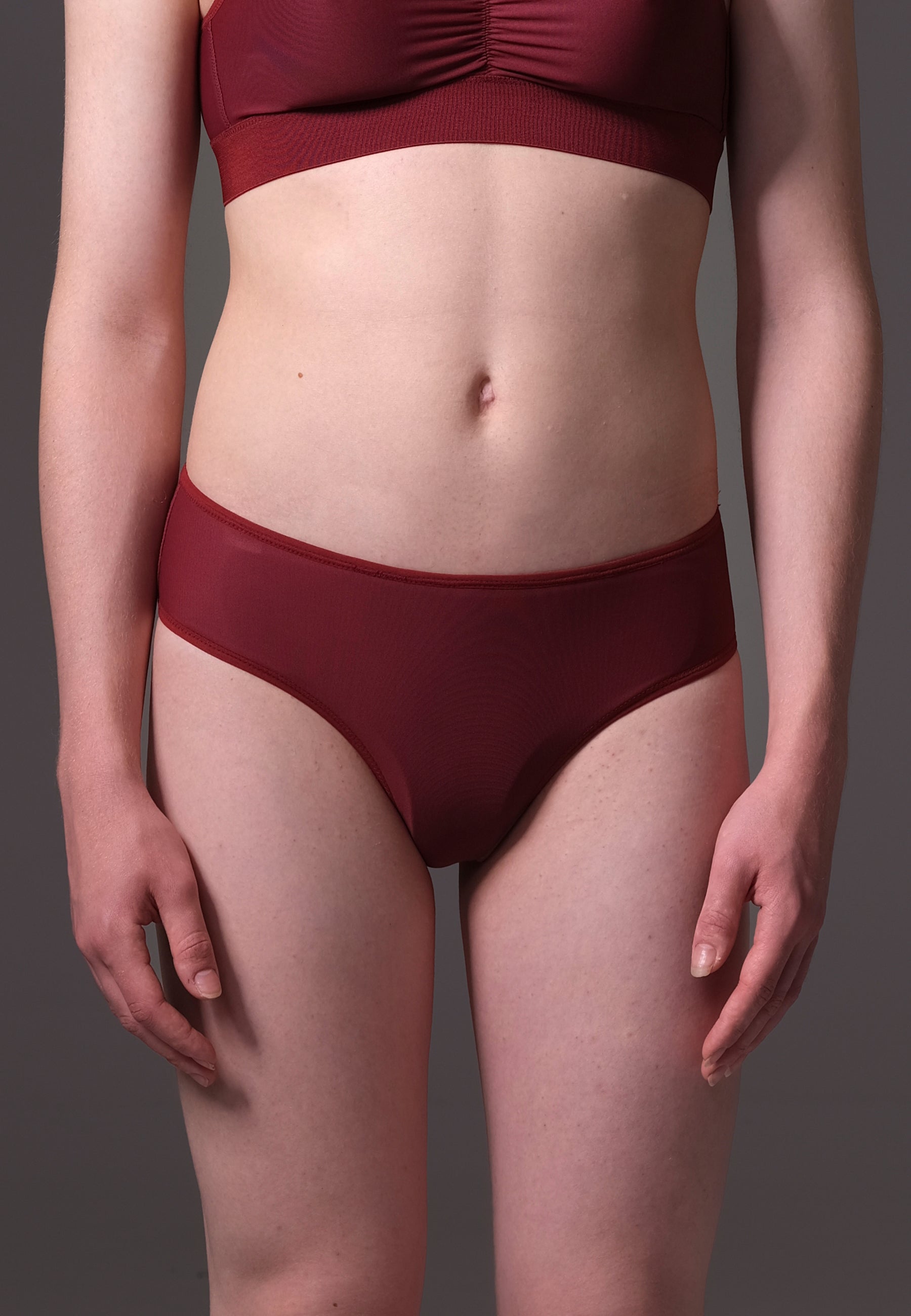 UNTAG MtF trans femme underwear tucking panties burgundy model front zoom 2